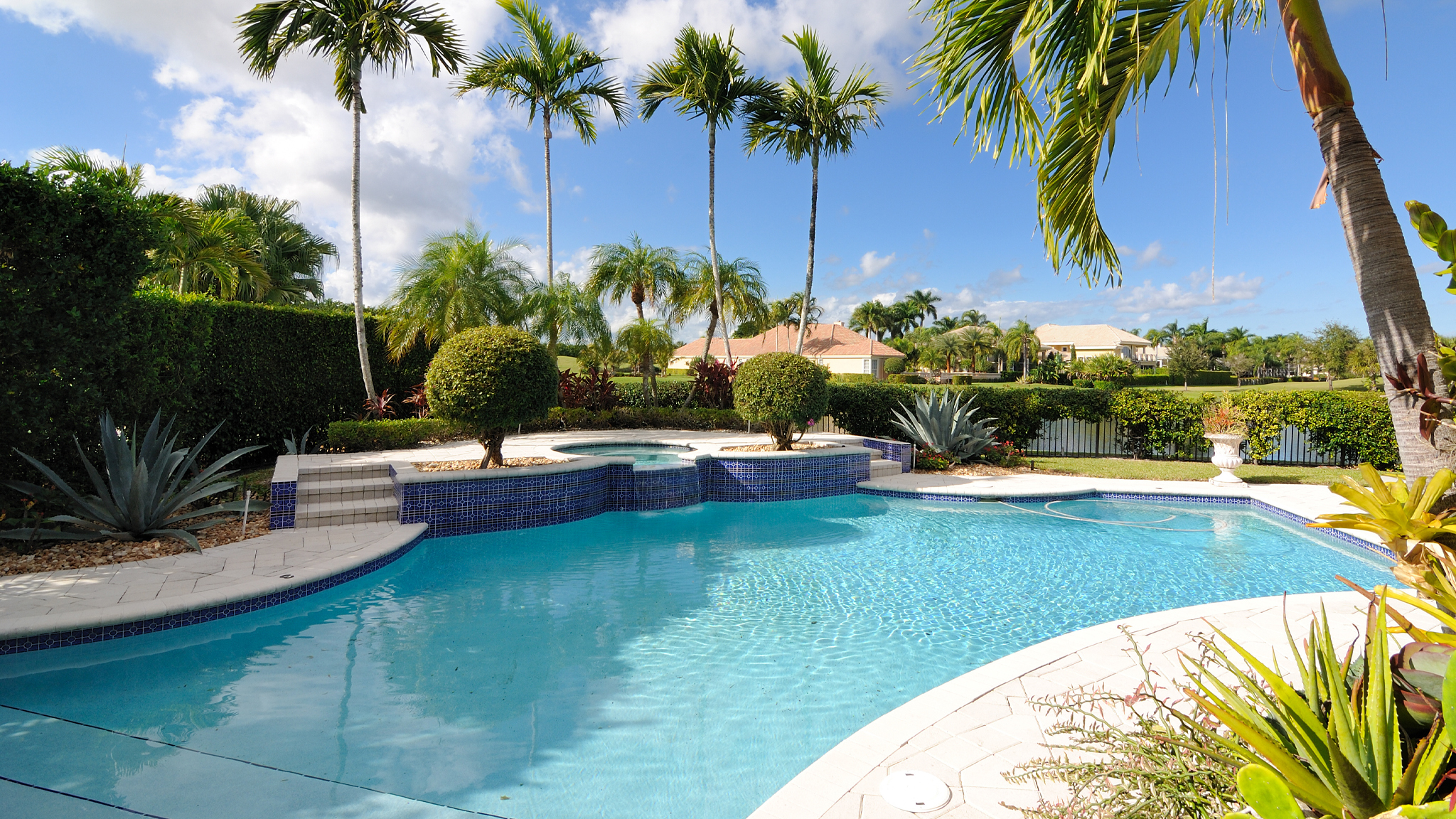 Best Pool Cleaning Services of 2025